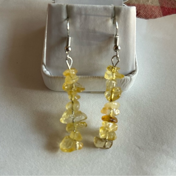 3/$20 Yellow Crystal Rock Stacked Ornate Silver Tone Long Dangling Earrings - Picture 1 of 3